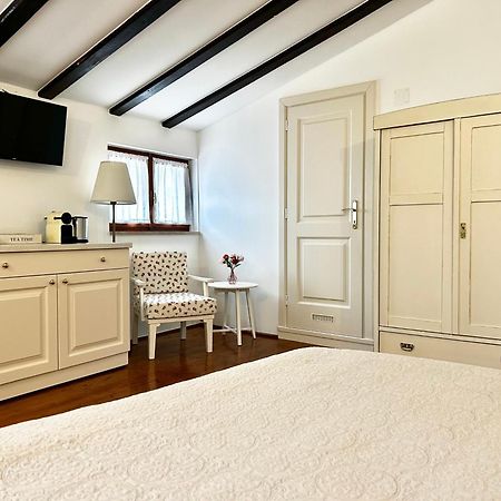 Guesthouse Casa Vittoria Rovinj Exterior foto